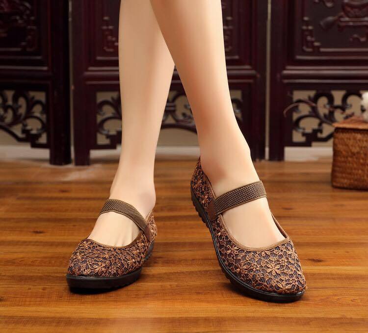 Catalina Floral Embossed Flat Shoes