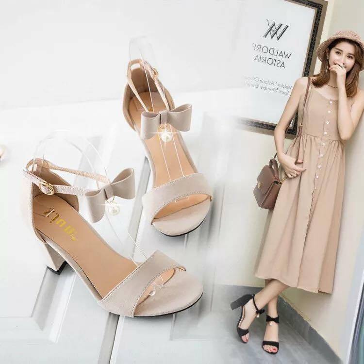 Helga Sandals