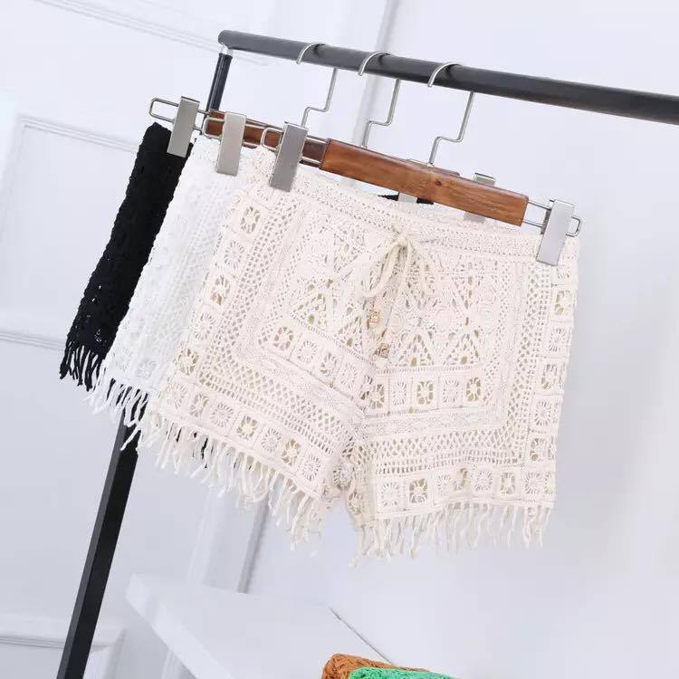 Jazlyn Lace Short