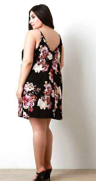 Nyla FLORAL PLUS SIZE DRESS